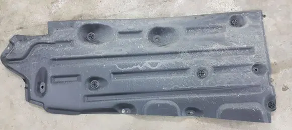 Ford Escape III Side bottom protection GV6111133 GV6111133AE