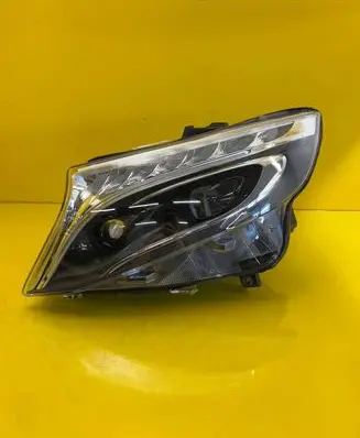 Mercedes-Benz Vito Viano W447 Headlight/headlamp A4479069700