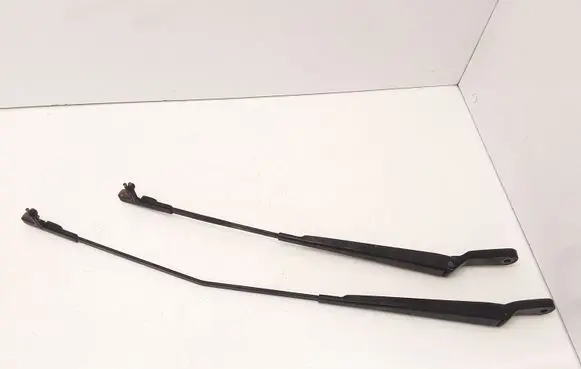 Citroen C5 Front wiper blade arm 0349 0350