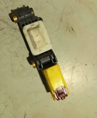 Audi A4 S4 B7 8E 8H Airbag deployment crash/impact sensor 8E0959643B