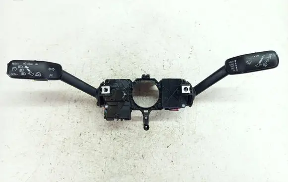 Skoda Fabia Mk3 (NJ) Indicator stalk 6C0953513F 414832HU 15122022214
