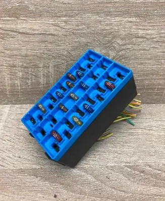 Renault Megane I Fuse module 1096033