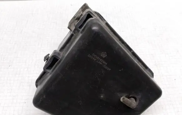 Chrysler Sebring (ST-22 - JR) Vacuum air tank 04591426AA
