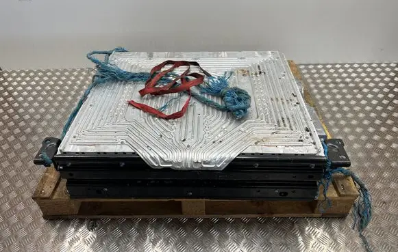 Mercedes-Benz GLC C254 Hybrid / electric car battery a2543405300