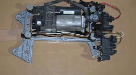 Porsche Panamera (971) Other under body part 