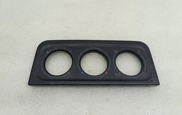 Volkswagen Golf III Climate control/heater control trim 1H6819075