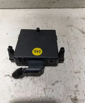 Audi A3 S3 8P Gateway control module 1K0907530B 1K0907951