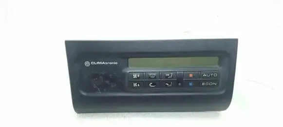 Volkswagen PASSAT B4 Climate control unit 3A0907044A