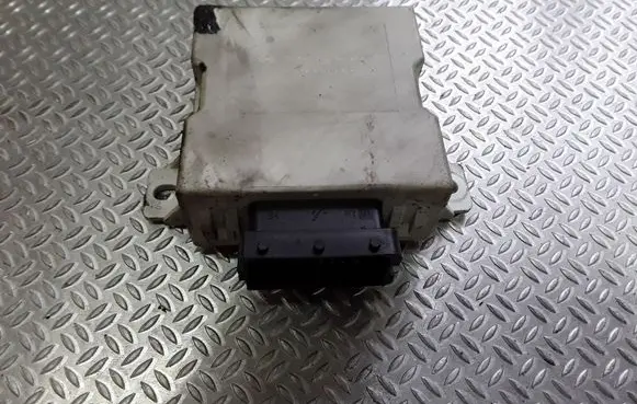 Toyota Avensis T250 Window wiper relay 150696