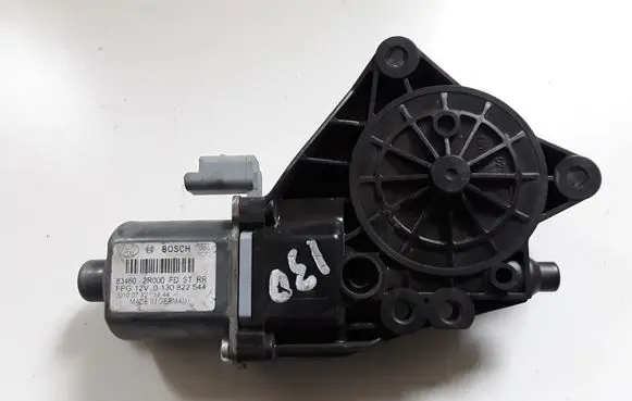 Hyundai i30 Rear door window regulator motor 834602R000