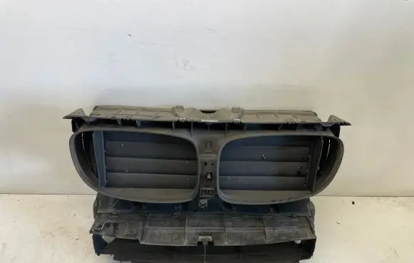 BMW 7 F01 F02 F03 F04 Radiator support slam panel 7187290
