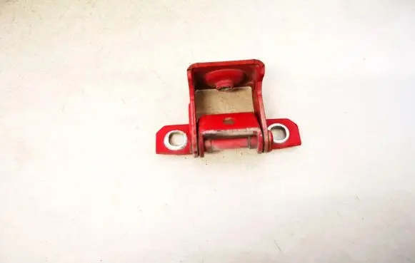 Tailgate/trunk/boot hinge