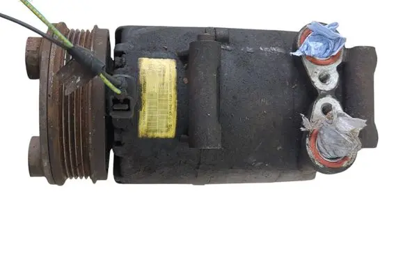 Ford Focus Air conditioning (A/C) compressor (pump) 3M5H19D629PE