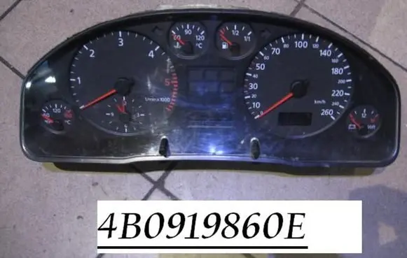 Audi A6 S6 C5 4B Speedometer (instrument cluster) 4B0919860E