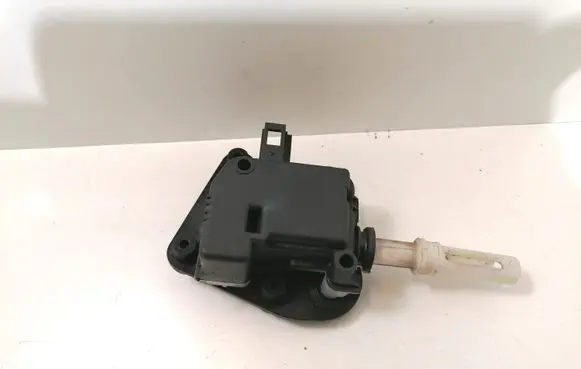 Audi A6 S6 C5 4B Tailgate boot lock/latch motor 8E9827833