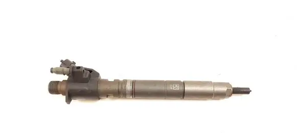 Volvo V70 Fuel injector 31272767 0445116036