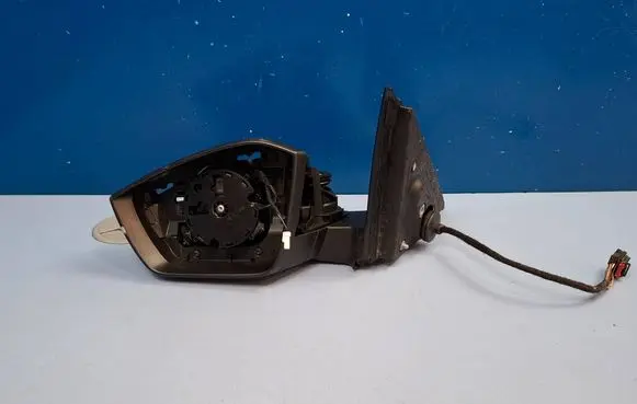 Skoda Scala Front door electric wing mirror 657857407J E90411758