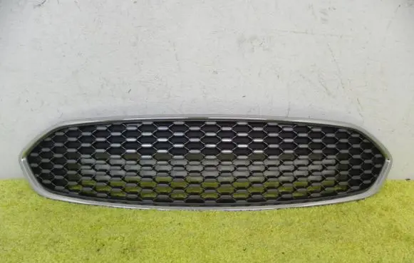Ford Ka Front bumper upper radiator grill j7bb-7081-d