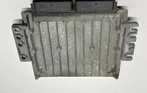 Renault Scenic I Engine control unit/module 8200124318 8200080285 S118301104