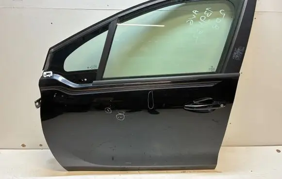 Peugeot 208 I Front door