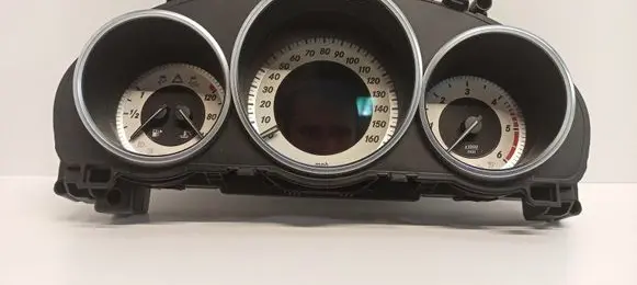 Mercedes-Benz E AMG W212 Speedometer (instrument cluster) A2129002829