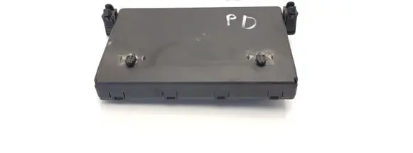 Mercedes-Benz C W203 Door control unit/module 2038201485