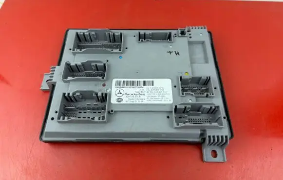 Mercedes-Benz GLC C254 Comfort/convenience module A2069008219