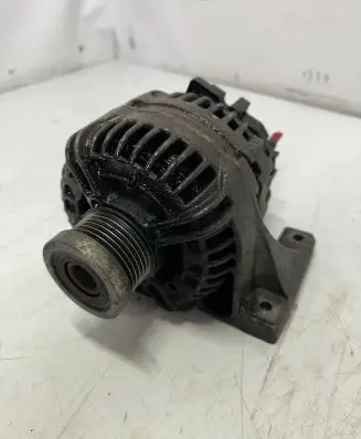 Volvo V70 Generator/alternator 30667787 0124525060