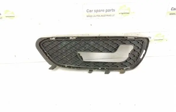 Mercedes-Benz E W212 Front bumper lower grill 2128851423 A2128851423