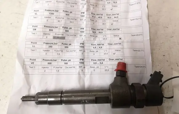 Alfa Romeo 156 Fuel injector 0445110002