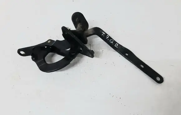 Volvo XC70 Tailgate/trunk/boot hinge