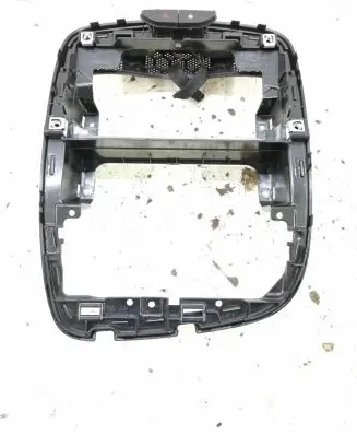 Renault Clio IV Other dashboard part 681046679R