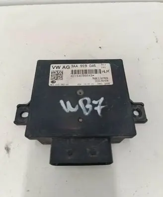 Volkswagen PASSAT B7 Power management control unit 3AA919041 0154036643