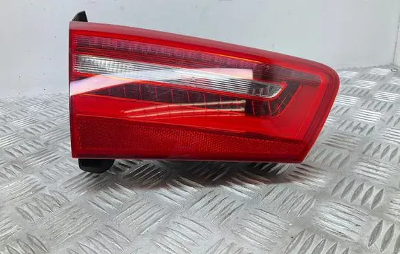 Audi A6 S6 C7 4G Tailgate rear/tail lights 4G5945093G