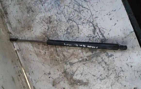 Ford Galaxy Tailgate/trunk strut/damper