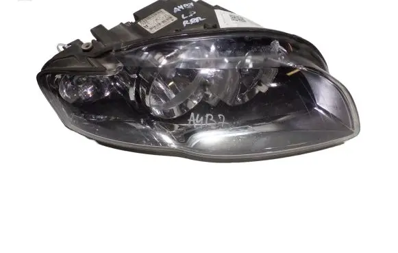 Audi A4 S4 B7 8E 8H Headlight/headlamp 8E0941004BK 0301219204