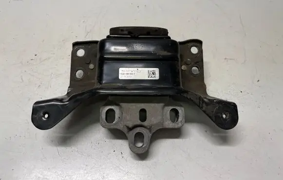 Audi A3 S3 8V Engine mount bracket 5Q0199555T