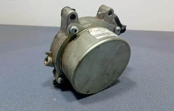 Maserati Levante Vacuum pump 291642