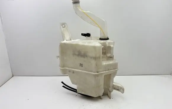 Toyota Prius+ (ZVW40) Windshield washer fluid reservoir/tank 060851552