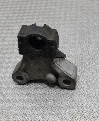 Toyota Auris E180 Engine mount bracket AV-A9686
