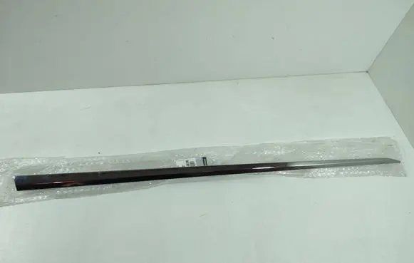 Renault Captur Front door trim (molding) 808209529R