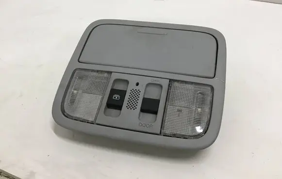 Honda CR-V Front seat light 0201361