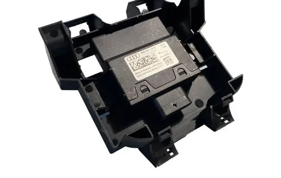 Audi Q7 4M Central body control module 4M0907159B