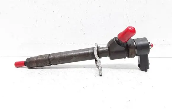 Volvo C70 Fuel injector 30777526 0445110298