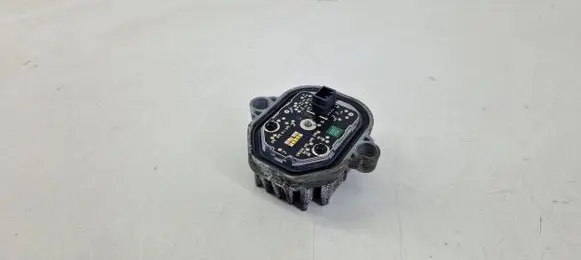 Volvo XC90 LED ballast control module MDE916693