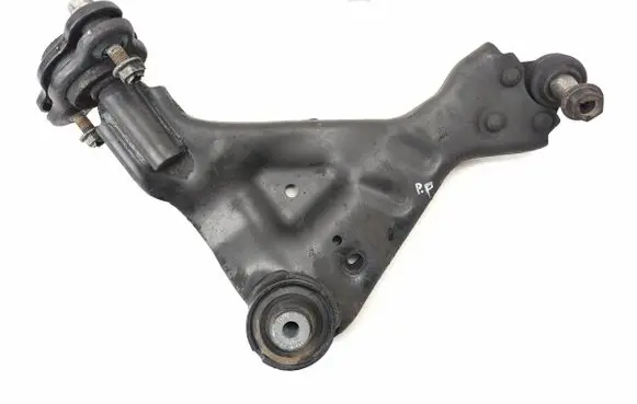 Mercedes-Benz Vito Viano W447 Front control arm 20260310HCR1138V2