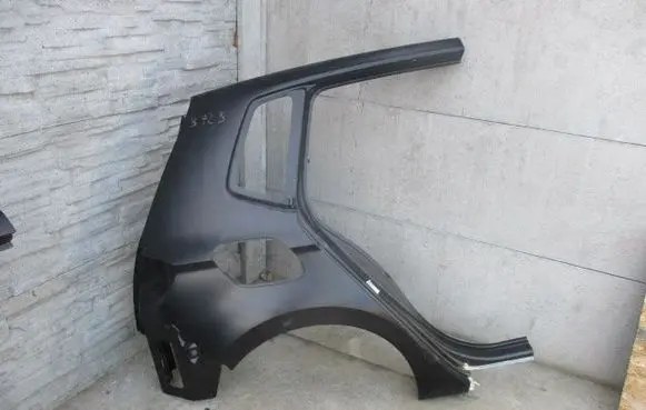 Volkswagen Golf Sportsvan Rear quarter panel 