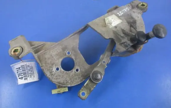 Audi A2 Front wiper linkage and motor 8Z1955023