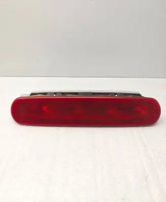Fiat Doblo Third/center stoplight E240037
