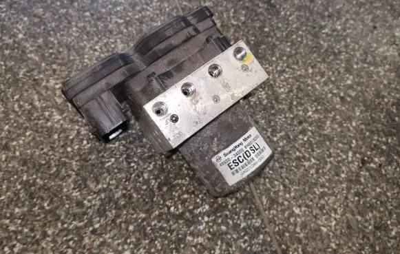 SsangYong Korando ABS Pump 4892034000 BE6003C001